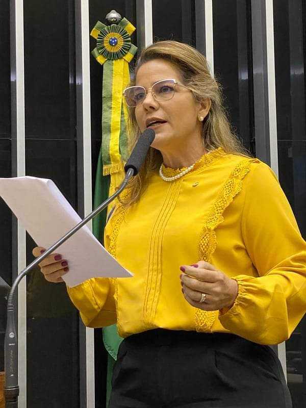 Mara Rocha faz pronunciamento contra o ativismo judicial do STF