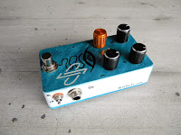 ECHIDNA bass overdrive with dry blend