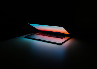 10 Laptop Terbaik 2022 ( Untuk Berbagai Kebutuhan )