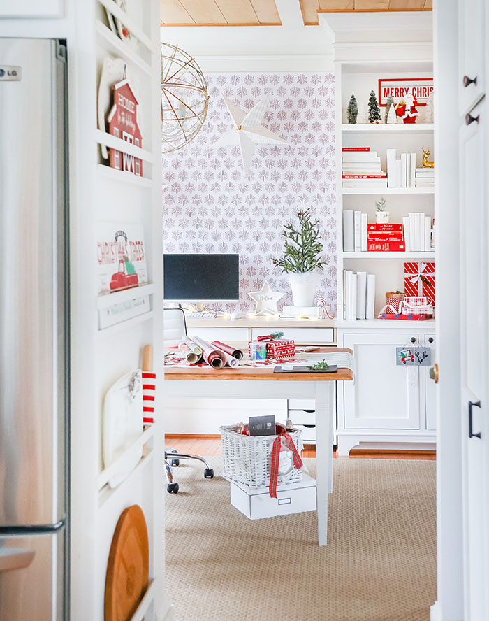 Christmas home office in red and white