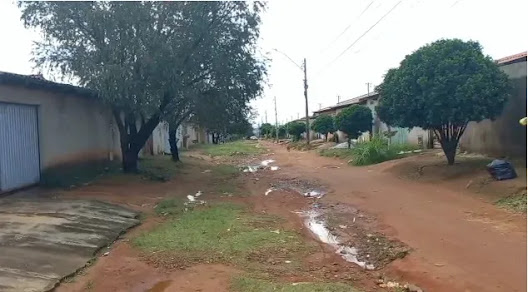 Prometida na gestão passada com promessa, renovada na administração atual , ainda não foram iniciadas as obras para a pavimentação do Residencial Mundo Novo em Goiânia, bairro localizado ao lado do Jardim do Cerrado 1.