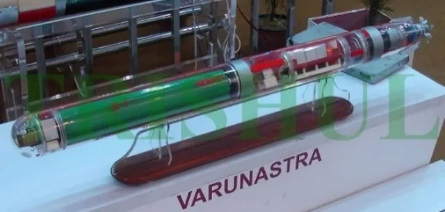 India - Torpedos  Varunastra Submarinos
