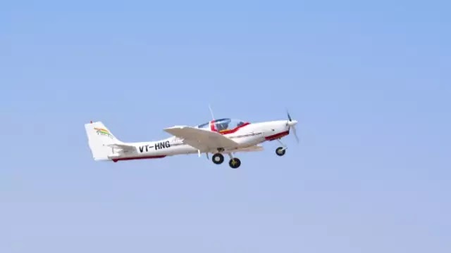india-first-indigenous-flying-trainer-hansa-ng-successfully-completes-sea-level-trials
