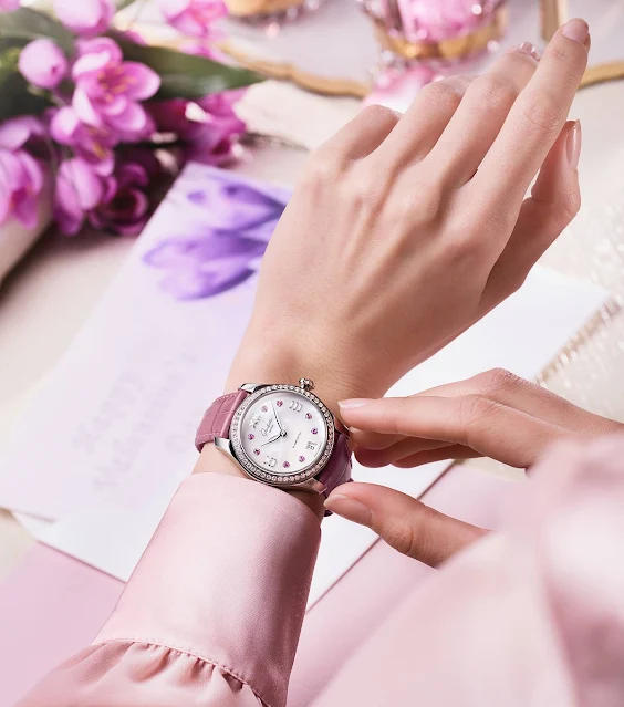 Glashütte Original Lady Serenade Limited Edition for Valentine’s Day 2022