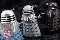 Custom "Dalek Attack" 8-Bit Deco Dalek 24