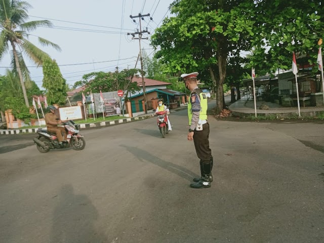 KASAT LANTAS POLRES DOMPU KERAHKAN ANGGOTA UNTUK LAKSANAKAN RAWAN PAGI