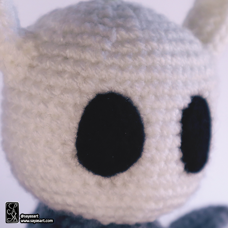 hollow knight jeu vidéo video game plush plushie peluche amigurumi crochet handmade fait-main from france artiste art creative inspiration positive vibes cute mignon kawaii fanart crocheter  commande commission saya's art