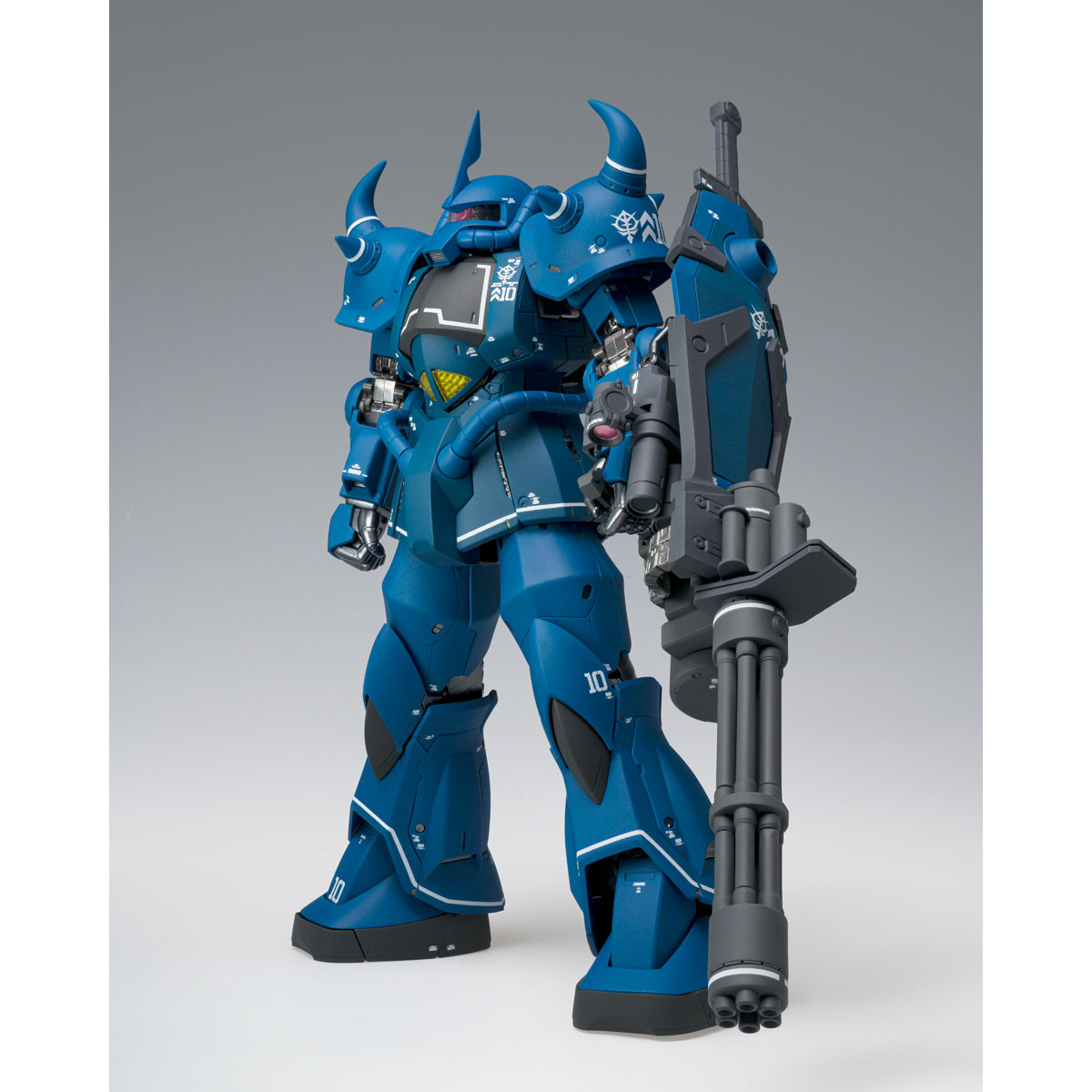 GUNDAM FIX FIGURATION METAL COMPOSITE (GFFMC) MS-07B GOUF - 03