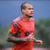 Saída de Kenedy abre lacuna e desafia o Flamengo no mercado