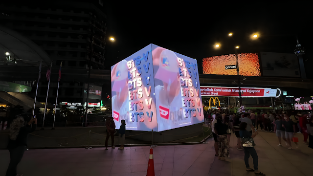 fans support ad, lot 10 led screen, lot 10 Bintang Walk digital billboard, KL digital screen, lot 10 KL led billboard, Bukit Bintang led billboard,