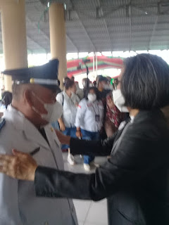 Halim Tunggali Sah Jabat Sangadi Desa Passi 2, Di Lantik Bupati Bolmong Dra Hj Yasti Soeprejo Mokoagow 