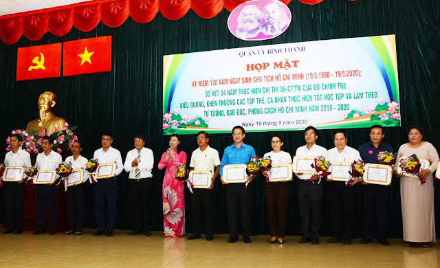 Nhiều tập thể, cá nhân được tuyên dương gương điển hình học tập và làm theo tư tưởng, đạo đức, phong cách Hồ Chí Minh.