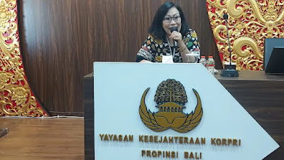 Orientasi Karyawan Baru Yayasan Korpri Bali, Santy Sastra Public Speaking