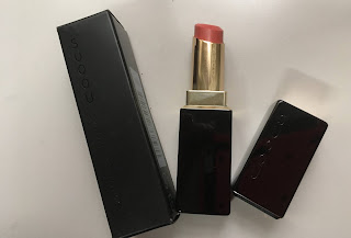 Packaging and lipstick Suqqu Moisture Rich Lipstick (02)