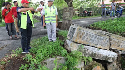 Jembatan Ambrol di Way Urang, Nanang Ermanto Pinta Dinas Terkait Segera Ambil Tindakan