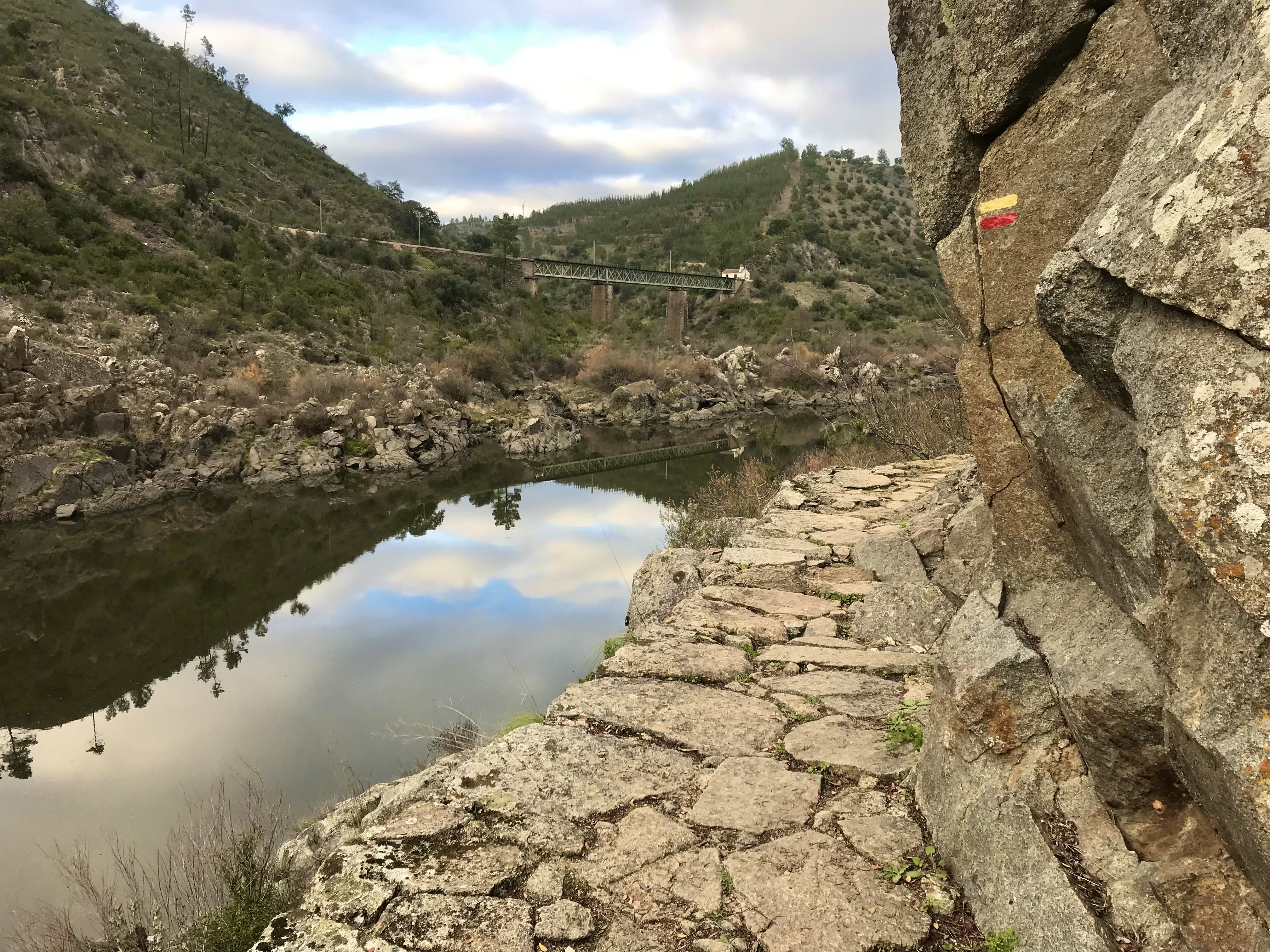 Alentejo, Portugal, trilho da Barca d'Amieira, PR11 NIS, Trilho das Jans, skywalk, passadiços, baloiços lilases, Figueiró, barragem do Fratel, rio Tejo, walking, hiking