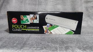 The GBC Pouch Laminator CLA402 box