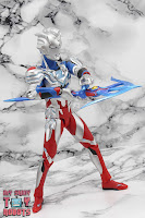 S.H. Figuarts Ultraman Geed Galaxy Rising 37
