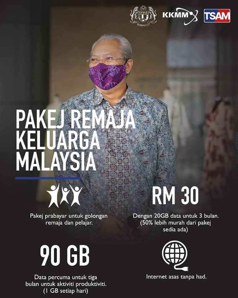 Pakej Remaja Keluarga Malaysia merupakan sebuah pakej prabayar khusus kepada golongan remaja dan pelajar termasuk pascasiswazah. Melalui pakej ini, mereka akan menikmati internet dengan bayaran hanya RM10 sebulan (dibayar RM30 untuk 3 bulan) bagi menikmati data sebanyak 20GB untuk 3 bulan. Ditambah lagi dengan 1GB percuma setiap hari selama 3 bulan (90GB) untuk aktiviti produktiviti. Untuk data 20GB tersebut, mereka boleh menggunakannya untuk aktiviti seperti penghantaran mesej, melayari internet, memuat turun video, permainan dalam talian dan aktiviti berbentuk hiburan. Manakala untuk data 1GB percuma setiap hari, ia boleh digunakan untuk pembelajaran atas talian serta aktiviti bekerja dari rumah.