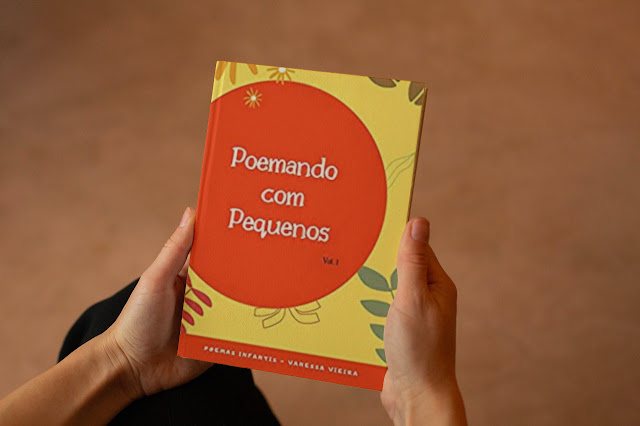 Poemando com Pequenos - Livro de Vanessa Vieira