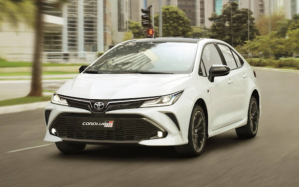 Toyota Corolla 2023 - versão GR-S