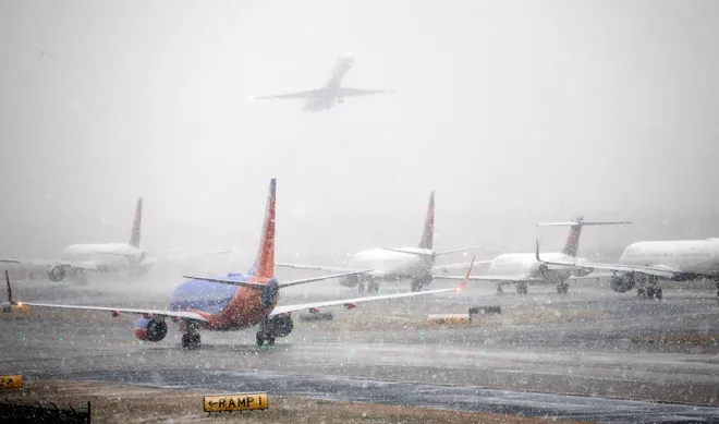 More than 4,600 US flights canceled Wednesday, Thursday amid massive Winter Storm Landon