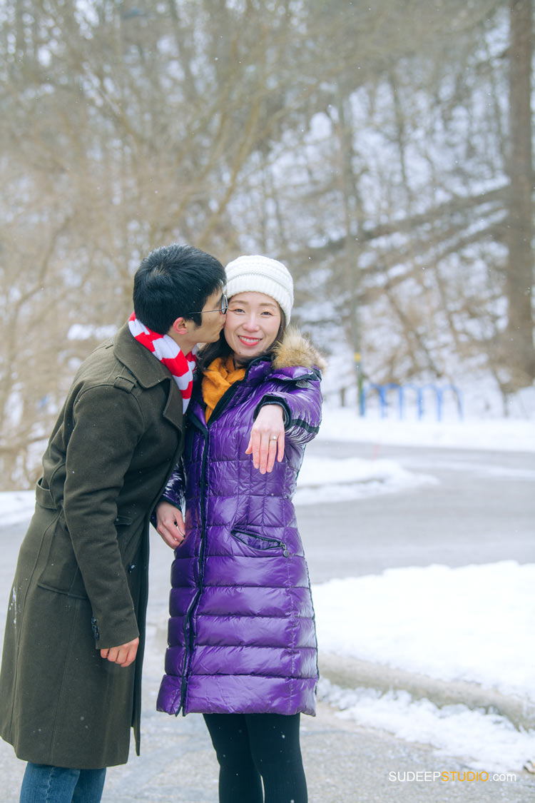 Ann Arbor Winter Snow Engagement Pictures in Arboretum Nature by SudeepStudio.com Ann Arbor Wedding Photographer