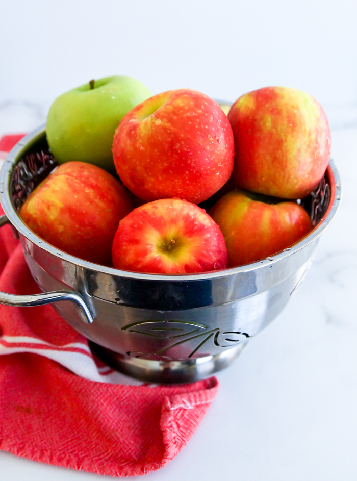 Apples for Easy Slow Cooker Applesauce