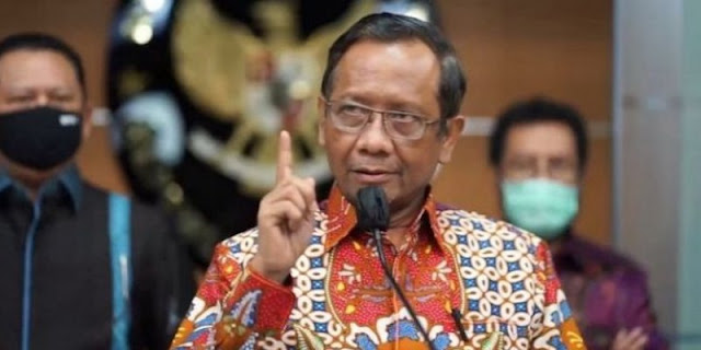 Kata Menko Mahfud, Tiktoker Bima Yudho Saputro Punya Hak Kritik Jalan Rusak di Lampung