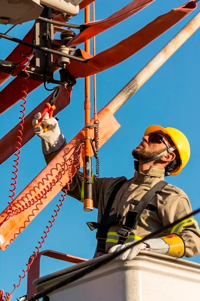 Cemig realiza melhorias na rede elétrica de Lavras