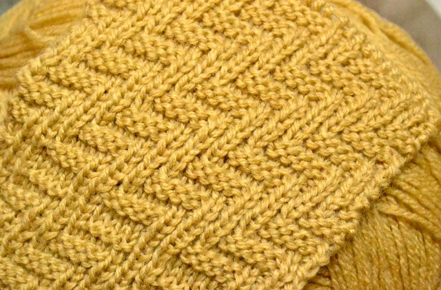 Diagonal Zig Zag Knit Stitch Pattern