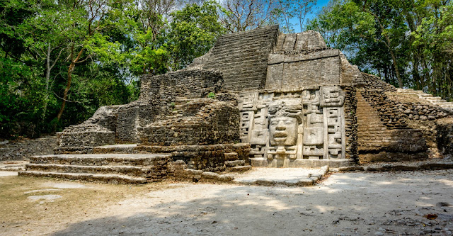 Lamanai, Indian Church Village, Μπελίζ. [Credit: World Monuments Fund]