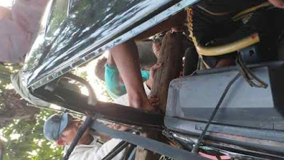 Polsek Ciampea bersama Unit Laka Lantas Tangani Kecelakaan Beruntun di Jalan Raya Ciampea Bogor