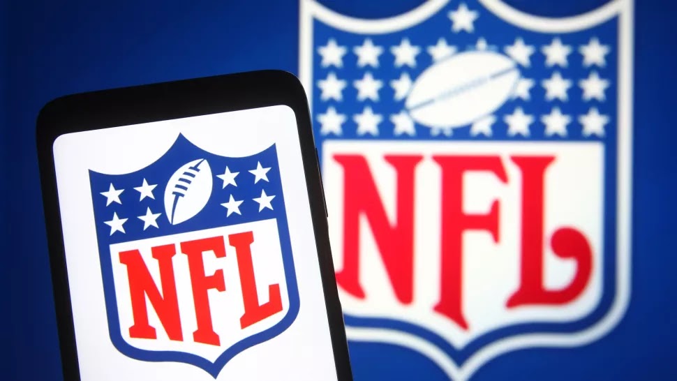 NFL Live Stream: كيفية مشاهدة كل مباراة فاصلة في دوري كرة القدم الأمريكية 2022 على الإنترنت