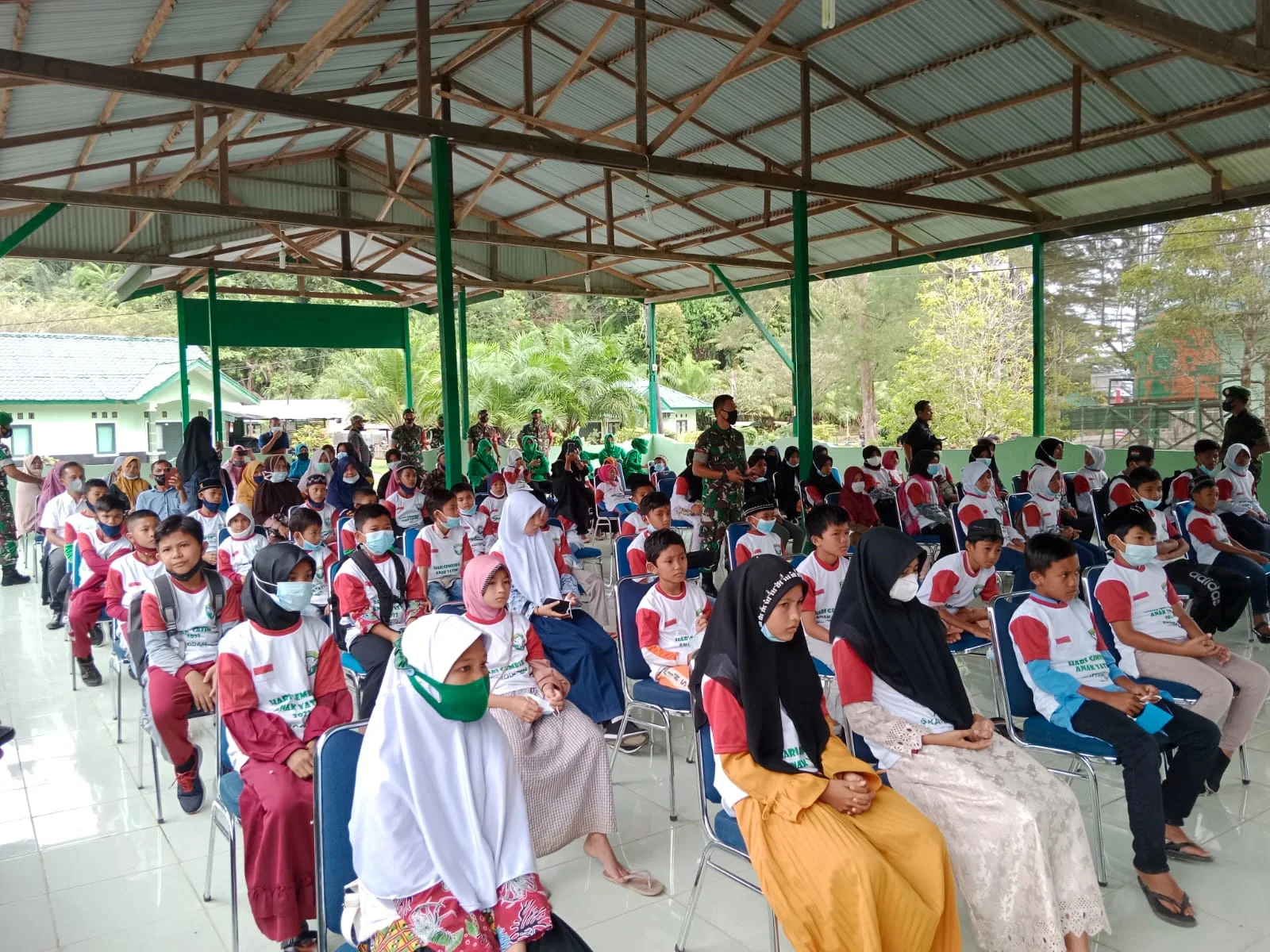 166 Anak Yatim Mendapat Santunan di Hari Gembira Anak Bersama Kodam IM di Makodim 0115/Simeulue