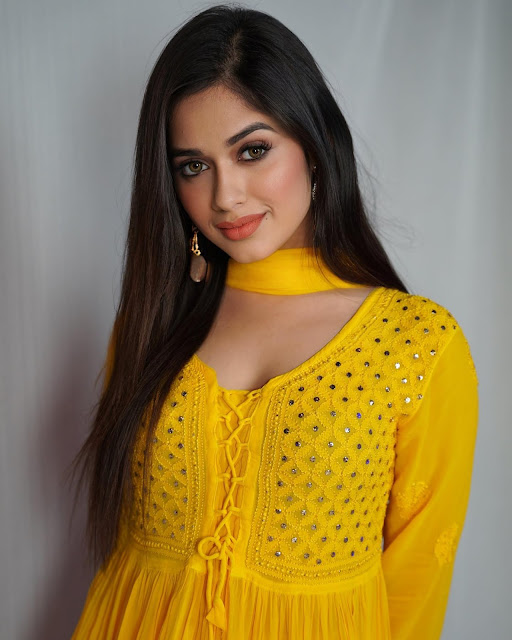 jannat zubair pic
