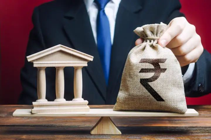 अब जीरो बैलेंस पर भी चलता रहेगा आपका अकाउंट! इन बैंकों ने मिनिमम बैलेंस मेंटेन करने का झंझट किया खत्म...