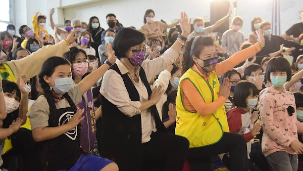 國泰藝術節與雲門共舞 雲門舞集跳進彰化縣政府大廳