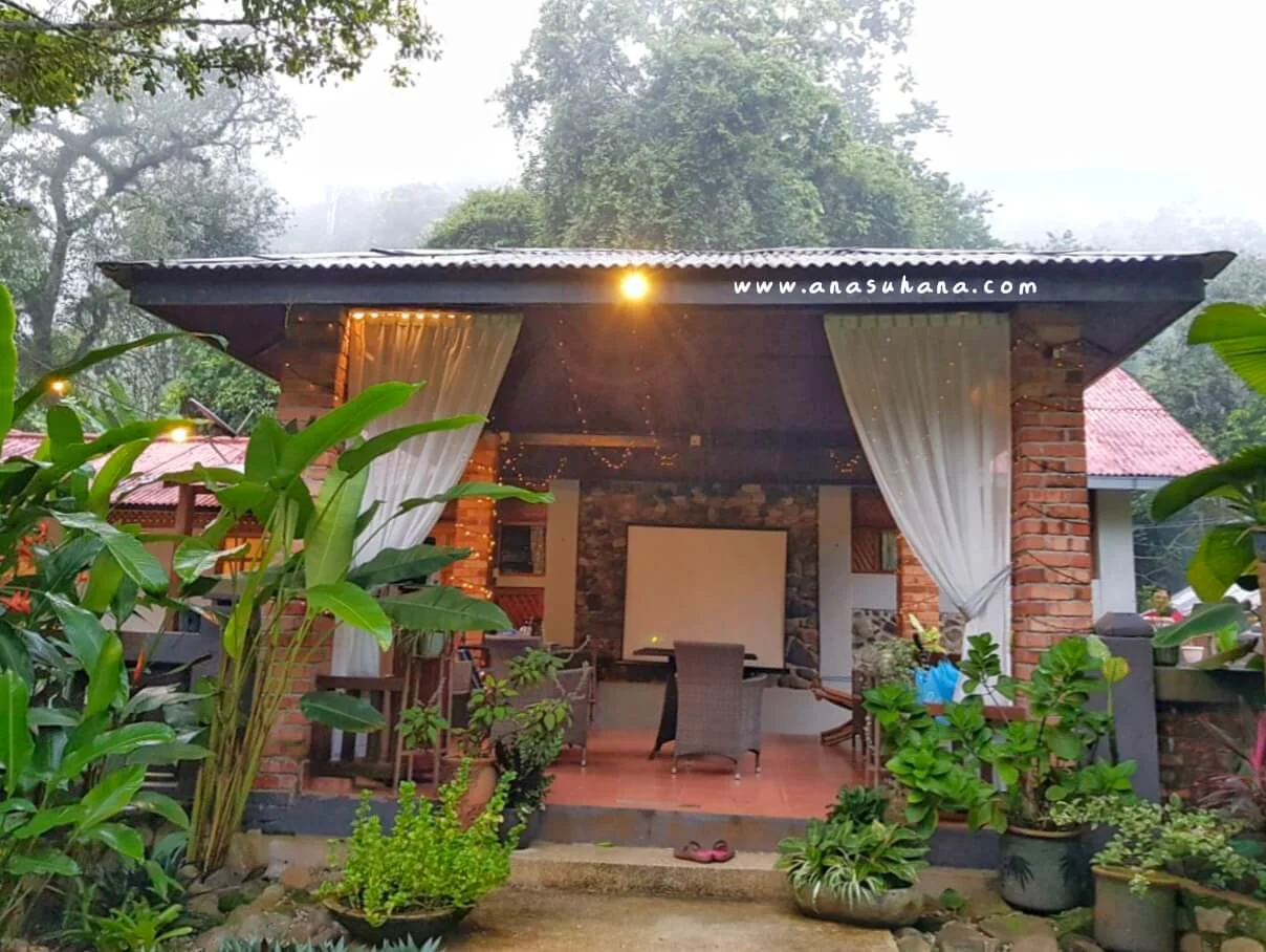 Bercuti di Intan Payung Janda Baik. Vila Ala Cottage Dengan Private Pool