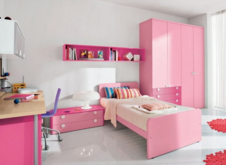 pink two colour combination for bedroom walls