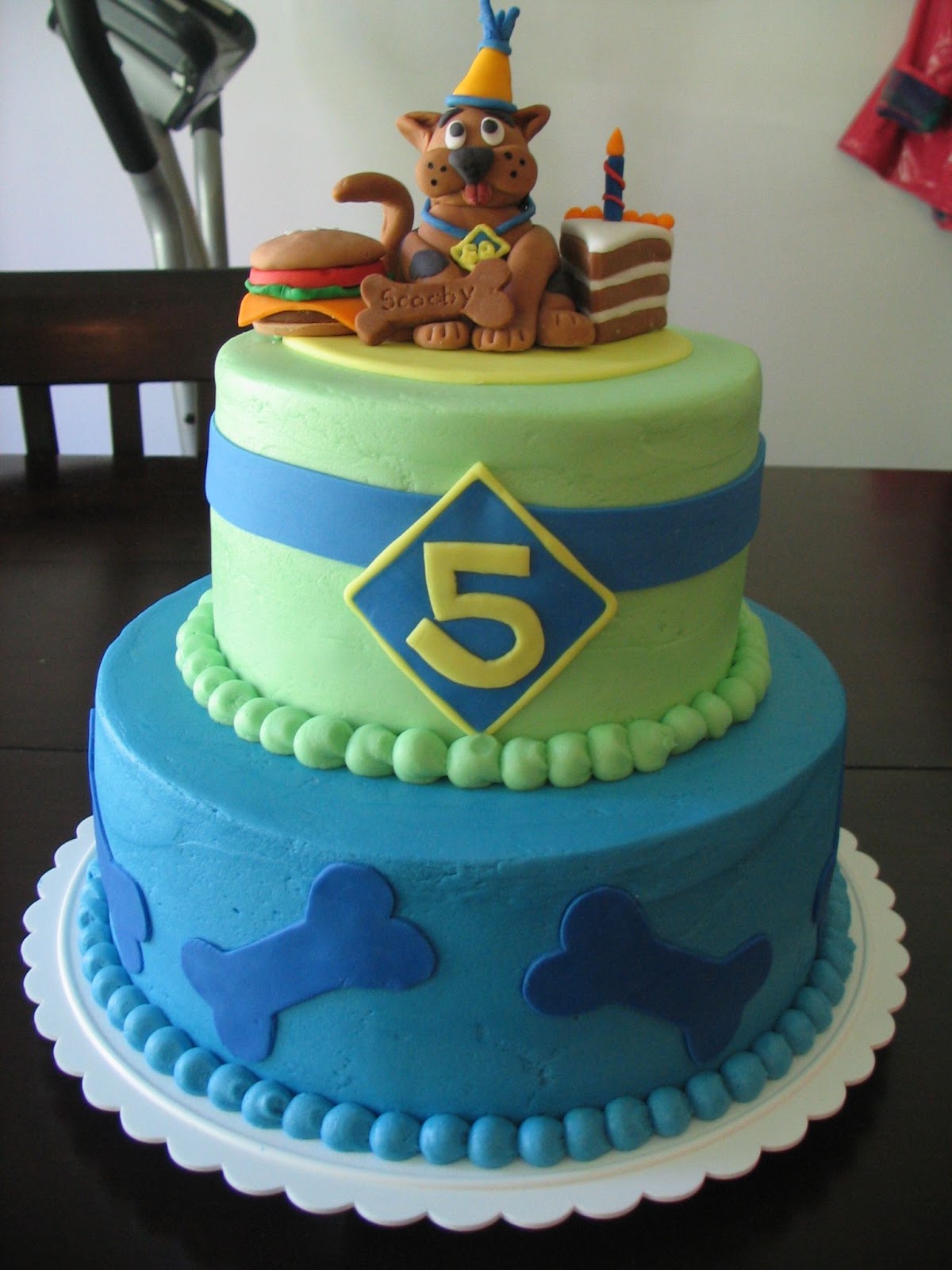 scooby doo cake