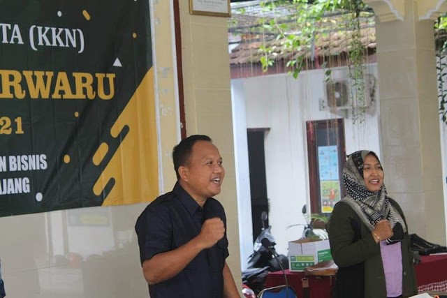 KKN ITB WiGa Gagas Pasar Rakyat Bersama PemDes Banjarwaru