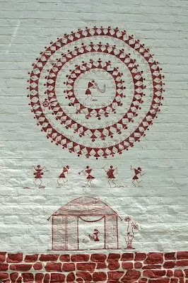 वारली चित्रकला मराठी माहिती - Warli Chitrakala Marathi Mahiti - Information About Warli Painting In Marathi.