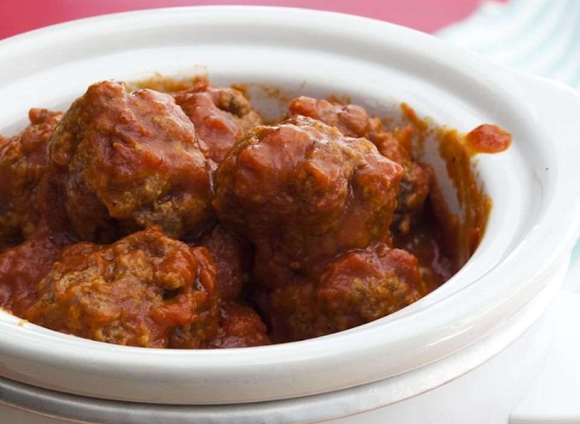 Slow cooker meatballs