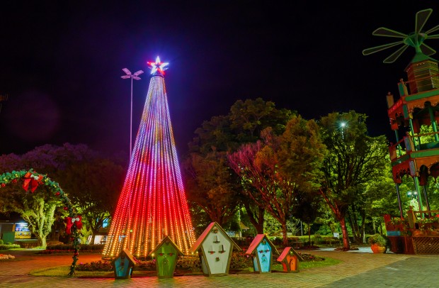 Nova Petrópolis (RS) - Magia do Natal na Cidade dos Elfos