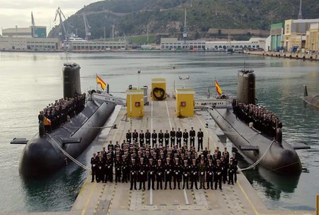 Ilustración 5 Dotaciones del Arma Submarina en el aniversario de 2019 (AE).