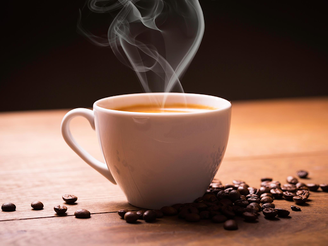  طرق طبیعیة مختلفة لعلاج حروق داخل الفم واللسان,Burning of the mouth with hot coffee and tea