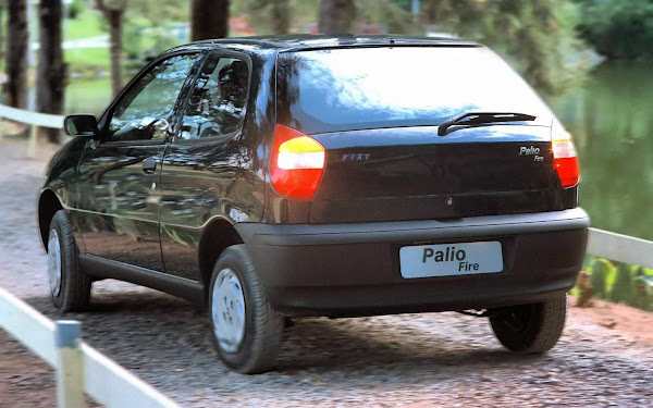 Fiat Palio 2002 - Fire