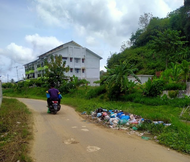 Minimnya Kesadaran Menjaga Lingkungan, Masyarakat Buang Sampah Sembarangan