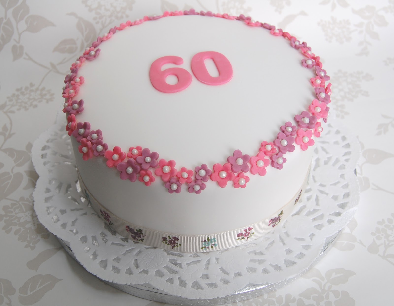 Birthday Cakes for 60 Year Olds
